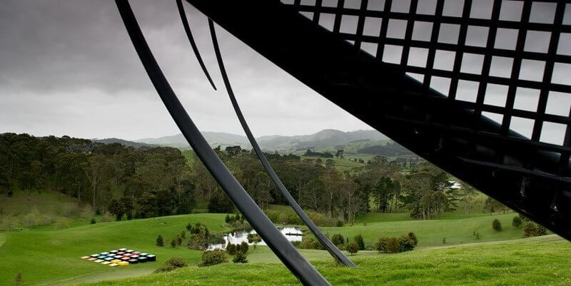 Giant Crumpled Paper Drops From The Sky, Lands On Hill In New Zealand 02
